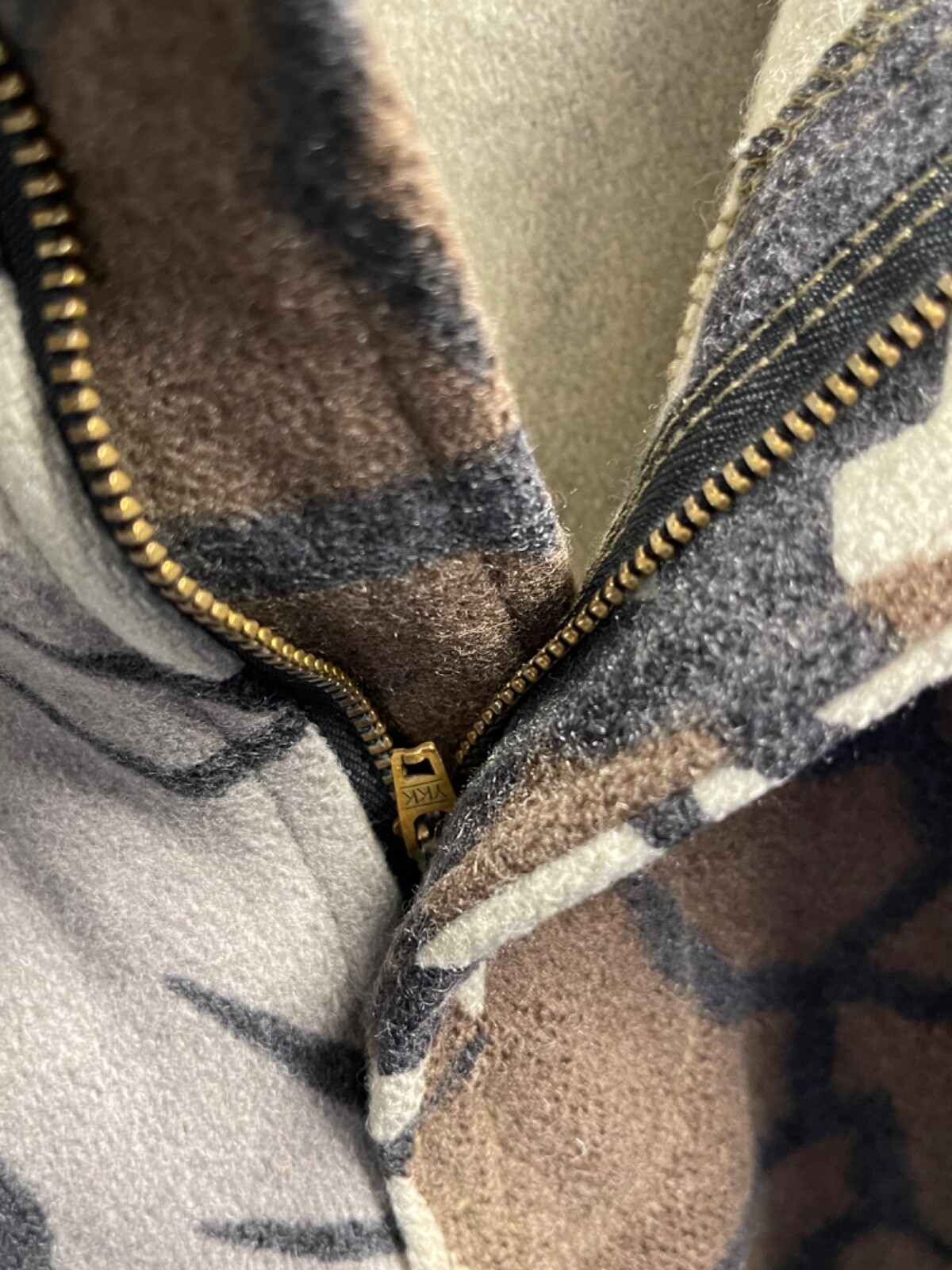 gray wolf / hidden wolf woolens predator camo king of the mountain eBay