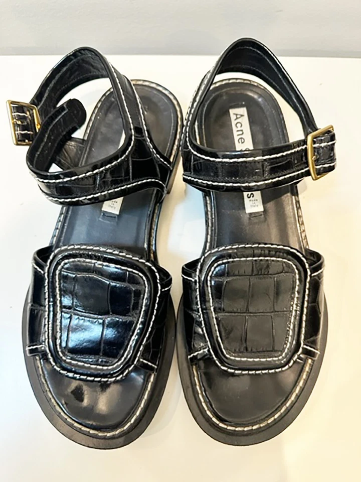 Sandalias para mujer Designer Acne Studios talla 7 38 charol cocodrilo Foto 2 de 4