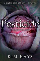 Pesticide Kim Hays Taschenbuch Kartoniert / Broschiert Englisch 2025