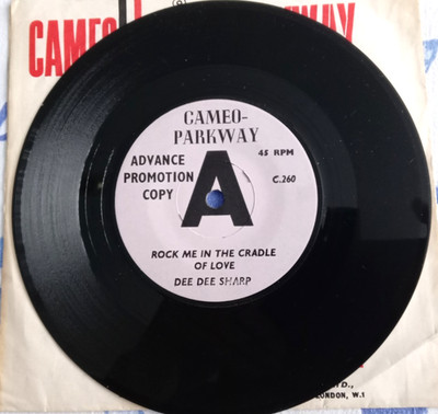 DEE DEE SHARP, ROCK ME IN THE CRADLE OF LOVE, 1963 CAMEO PARKWAY DEMO, SOUL,EX+.