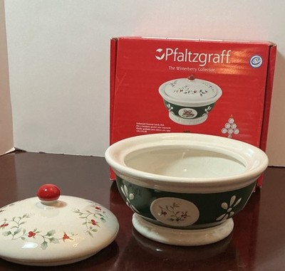 Pfaltzgraff Winterberry Ceramic Lidded Bowl Christmas Decorative