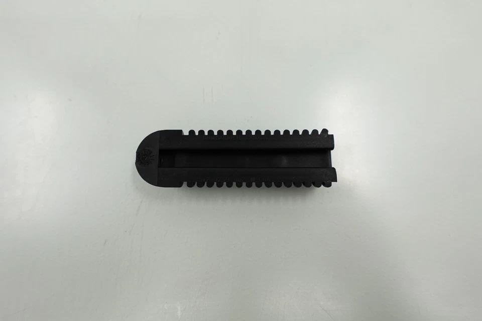 NUEVO 1996-2005 Ski-Doo Grand Touring 580 OEM vástago de dirección Key Way 572023900 Foto 2 de 2