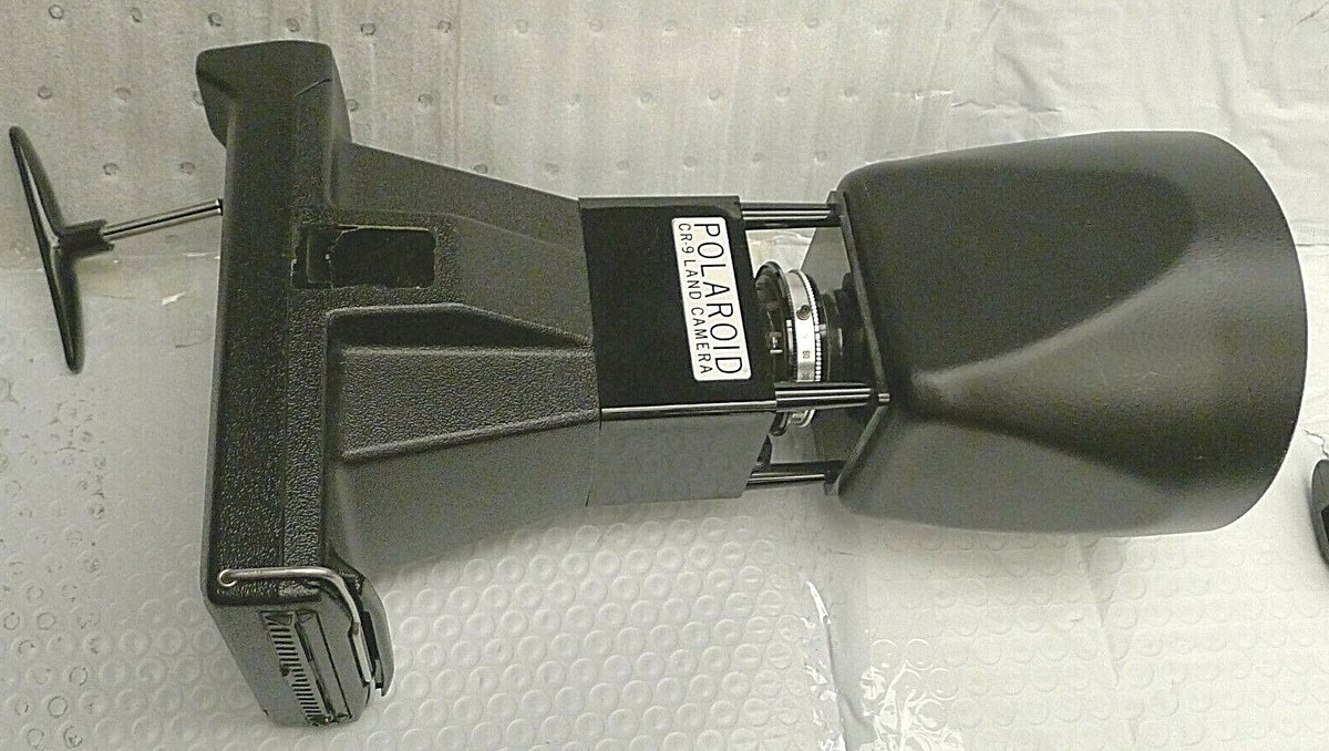 Polaroid CR-9 Land Camera for Oscilloscope Trace Recording