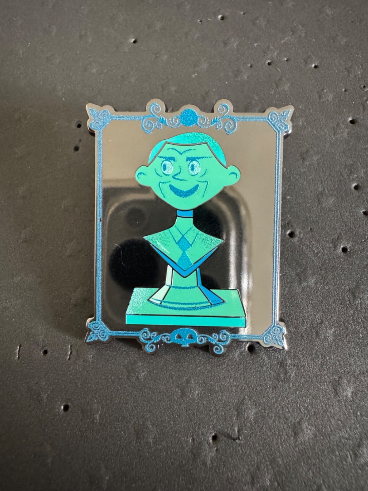 Disney Parks Haunted Mansion Singing Busts Phineas Pock Mystery Pin 2023
