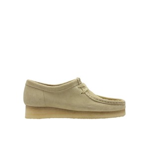 clarks wallabee beige