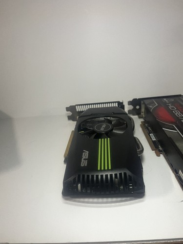 Nvidia GeForce GT ASUS ENGTS450 With A XFX, AMD Radeon HD 6870 1GB - Picture 8 of 15