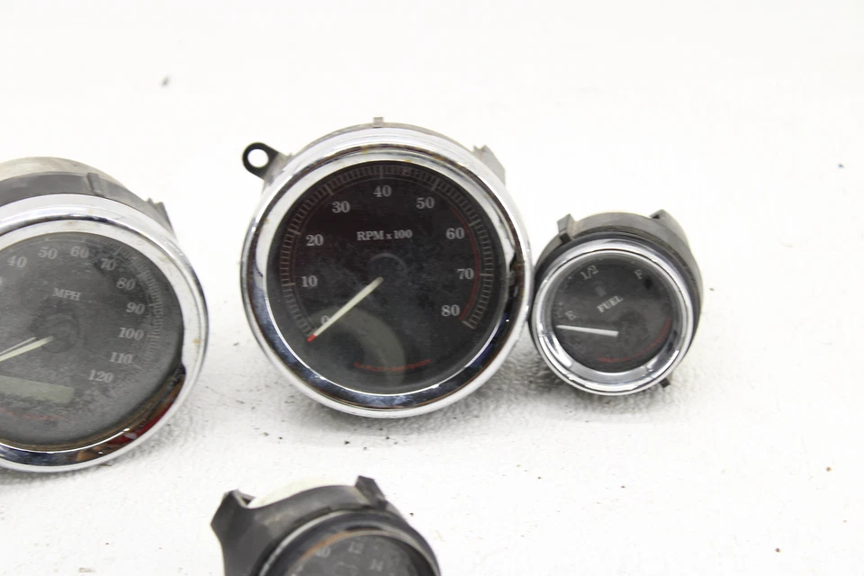 08-10 Harley Davidson Ultra Classic Flhtcu Speedometer Oil Voltgae Gauge Set - Image 4 of 4