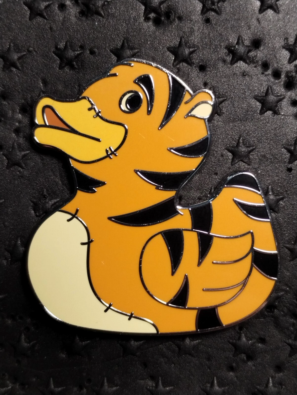 2025 Disney Tigger Ducks Of Disney Mystery Bag Trading Pin