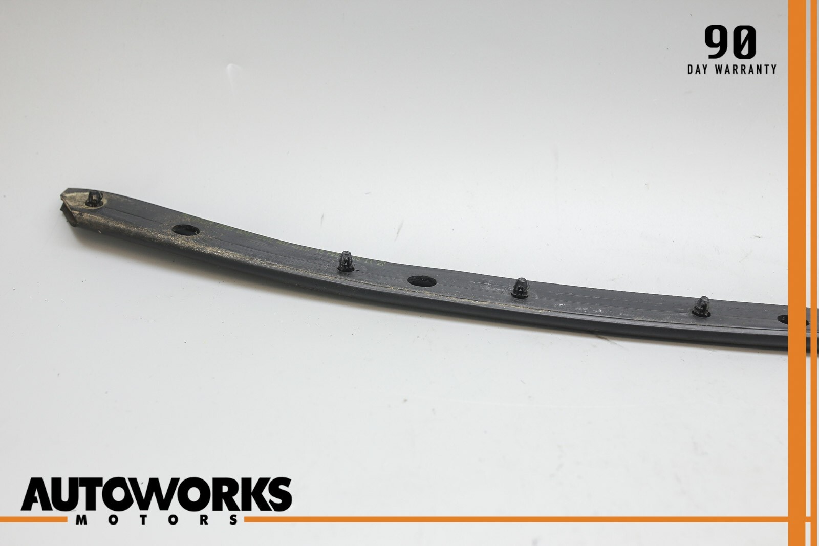 03-12 Maserati Quattroporte M139 Front Hood Bonnet Weather-Strip Rubber Seal OEM