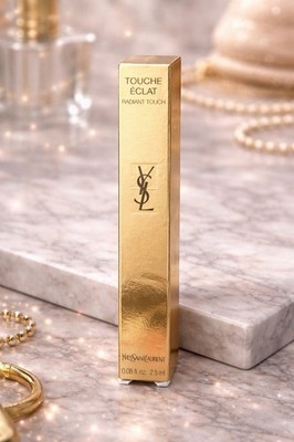 Yves Saint Laurent Touche Éclat Radiant Touch Concealer 4 Or Lumière 0.08 fl oz