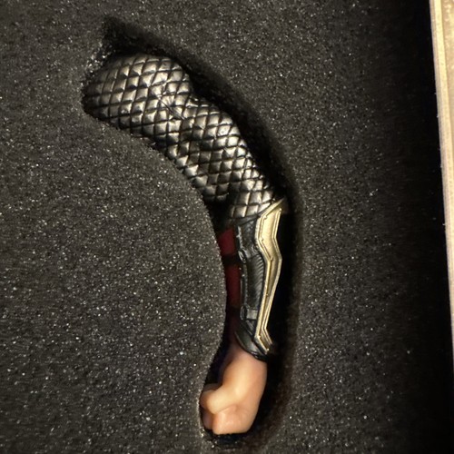 Marvel Thor The Dark World Action Hero Vignettes 1/9 Scale Hammer By Dragon - Bild 15 von 19