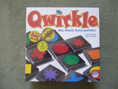 QWIRKLE MIX, MATCH, SCORE AND WIN BOARD GAME BY MINDWARE SEALED NEW!