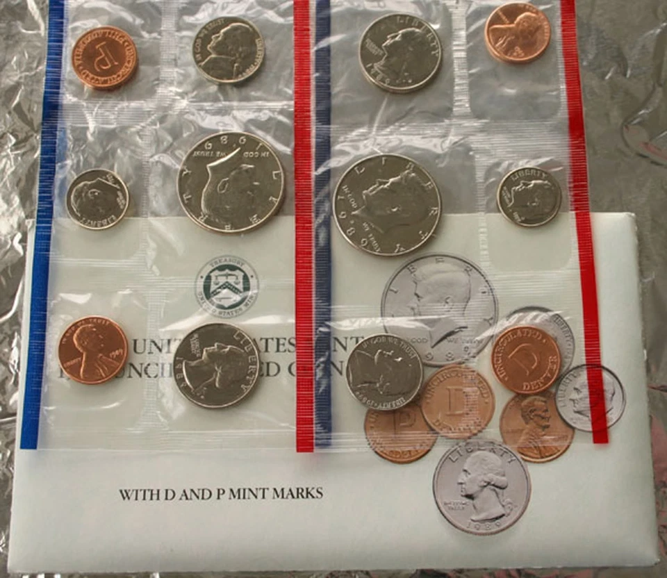 Decade 1980 - 1989 Annual US Mint Uncirculated P D Lot of 8 Sets with 86 Coins - Image 4 of 4