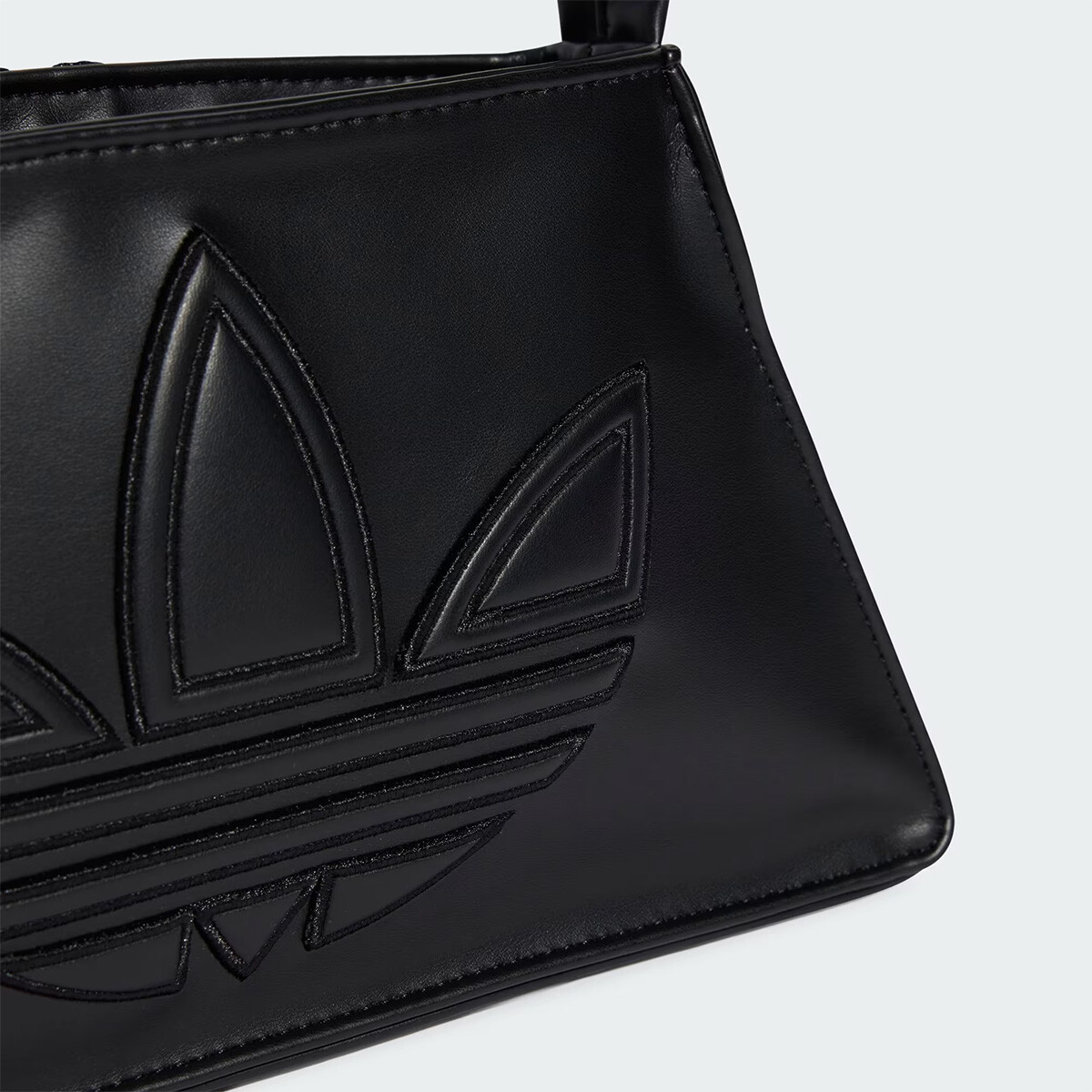 ★adidas★ Trefoil shoulder bag black IY4057 New Adidas Originals TREFOIL OUTLINE SHOLDER BAG IY4057