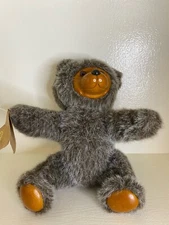 Robert Raikes Hand Crafted Wood Art Teddy Bear Jamie 9'' 1985 with tag 