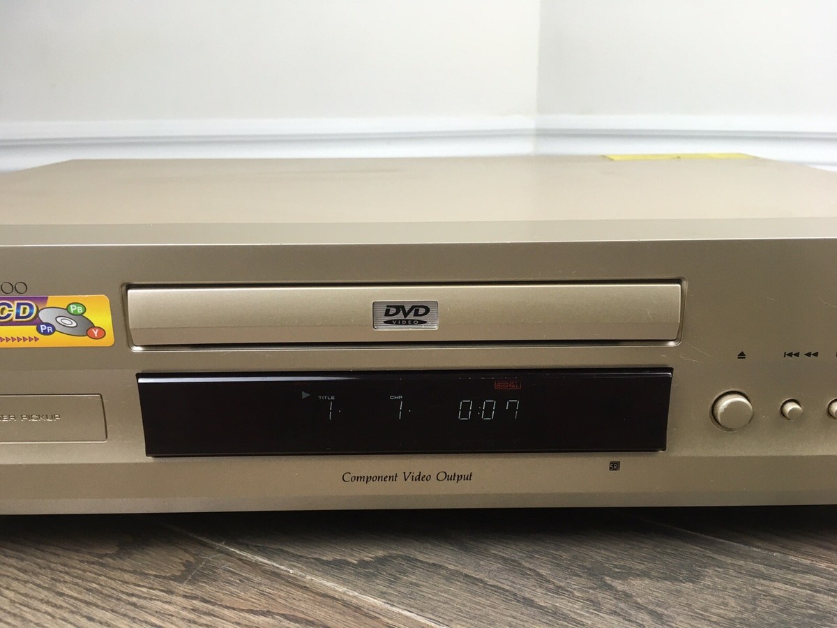 pioneerDVDプレーヤー PIONEER DV-3300 PAL/NTSC DVD Player 2000 JAPAN No Remote