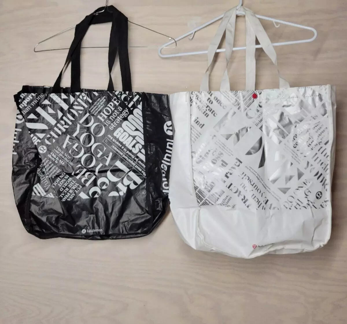 Lululemon Reusable Shopping Tote Bag Snap Closure Lot Of 2 White