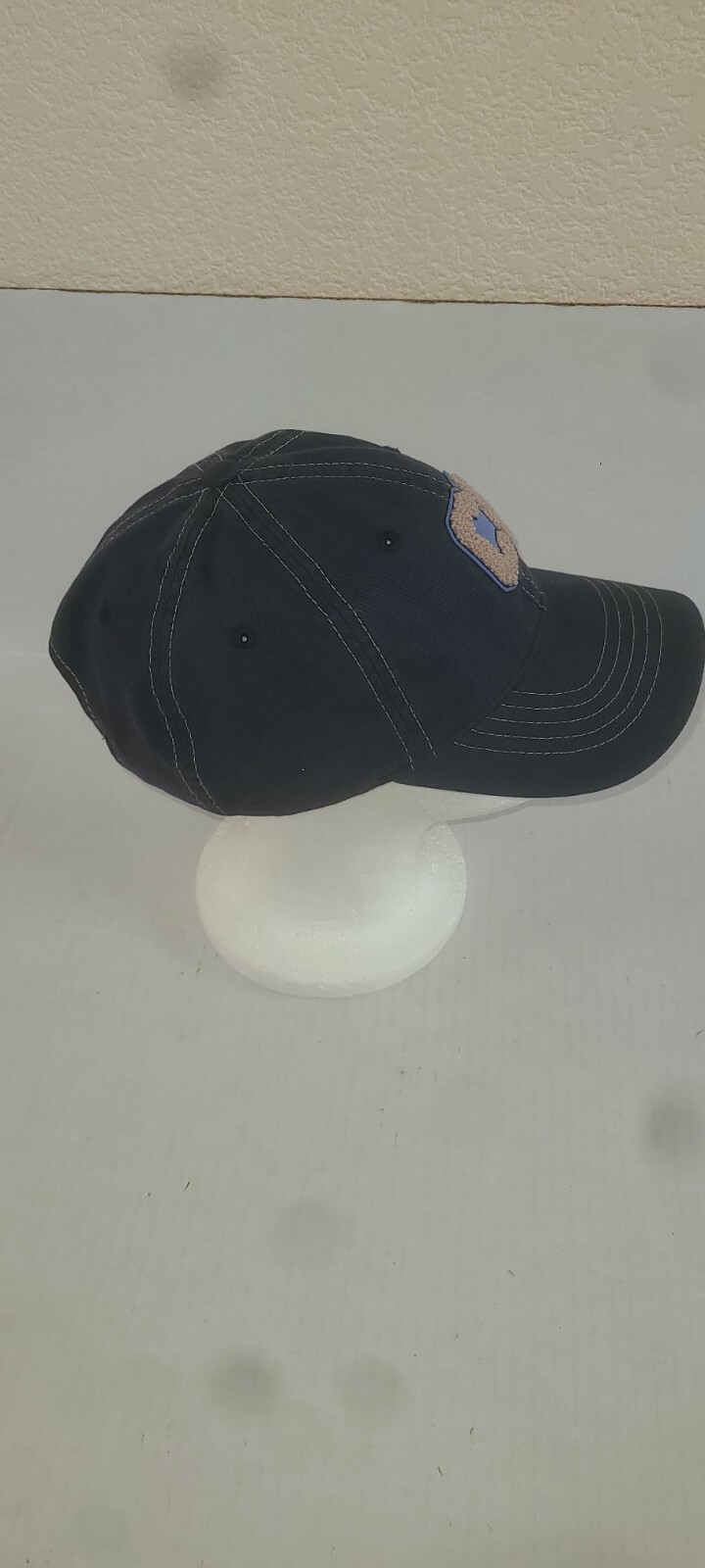 CI Captive Island Hat Cap Adjustable Strapback Bl… - image 3