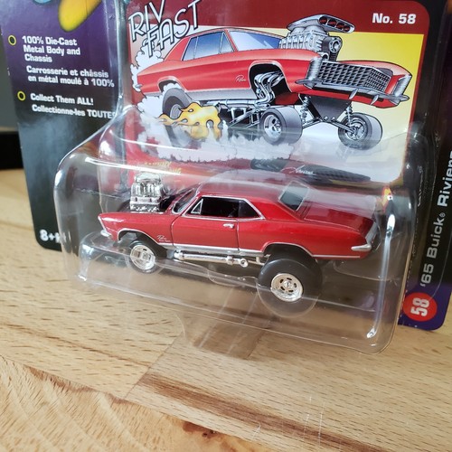 Johnny Lightning 1965 Buick Riviera Street Freaks Zingers Diecast 1:64 Red - Picture 5 of 8