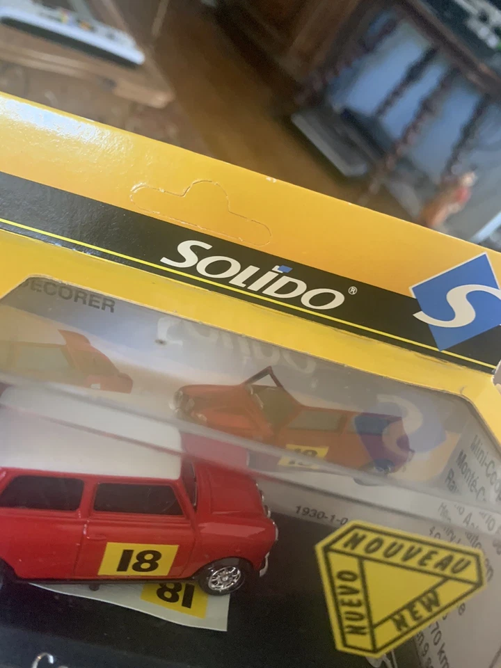 Rare Solido Mini Cooper 1968 Racing Rare No. 18 Red body White Roof ! 1/43 MIB - Image 3 of 4