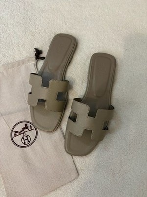 Hermès Oran Damen Gr.38 - sehr guter Zustand - ikonische Luxus Sandalen
