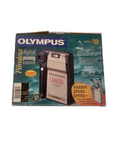 Olympus CAMEDIA C-211 Zoom 2.1MP Digital Camera - Black Metallic silver