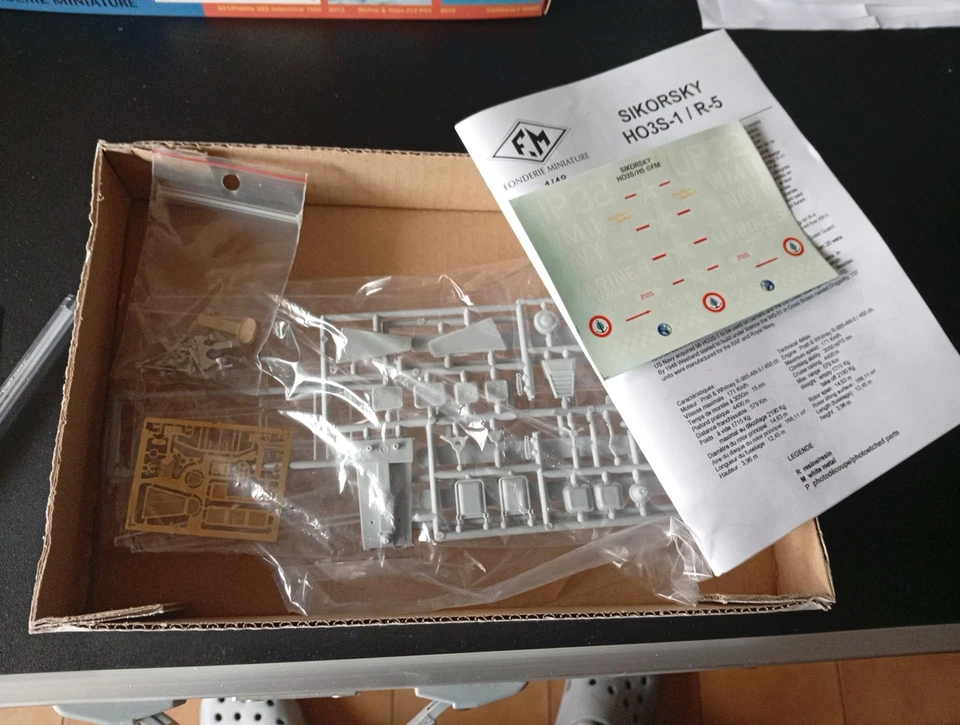 1:48 FONDERIE MINIATURES FOUGA SIKORSKI R5 H03S 1 sealed - Immagine 2 di 2