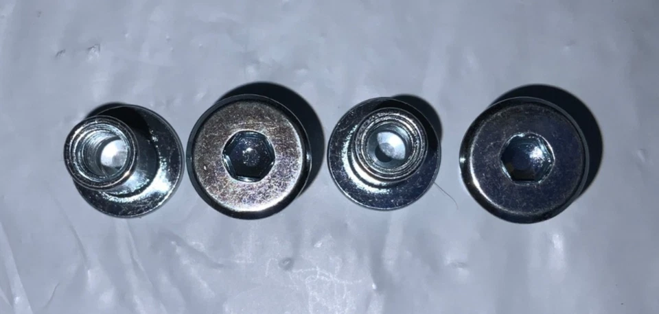 IKEA DETOLF CORNER HERRAJES PARTE 100600 - Juego de 4 - Vendedor de EE. UU. Foto 2 de 2