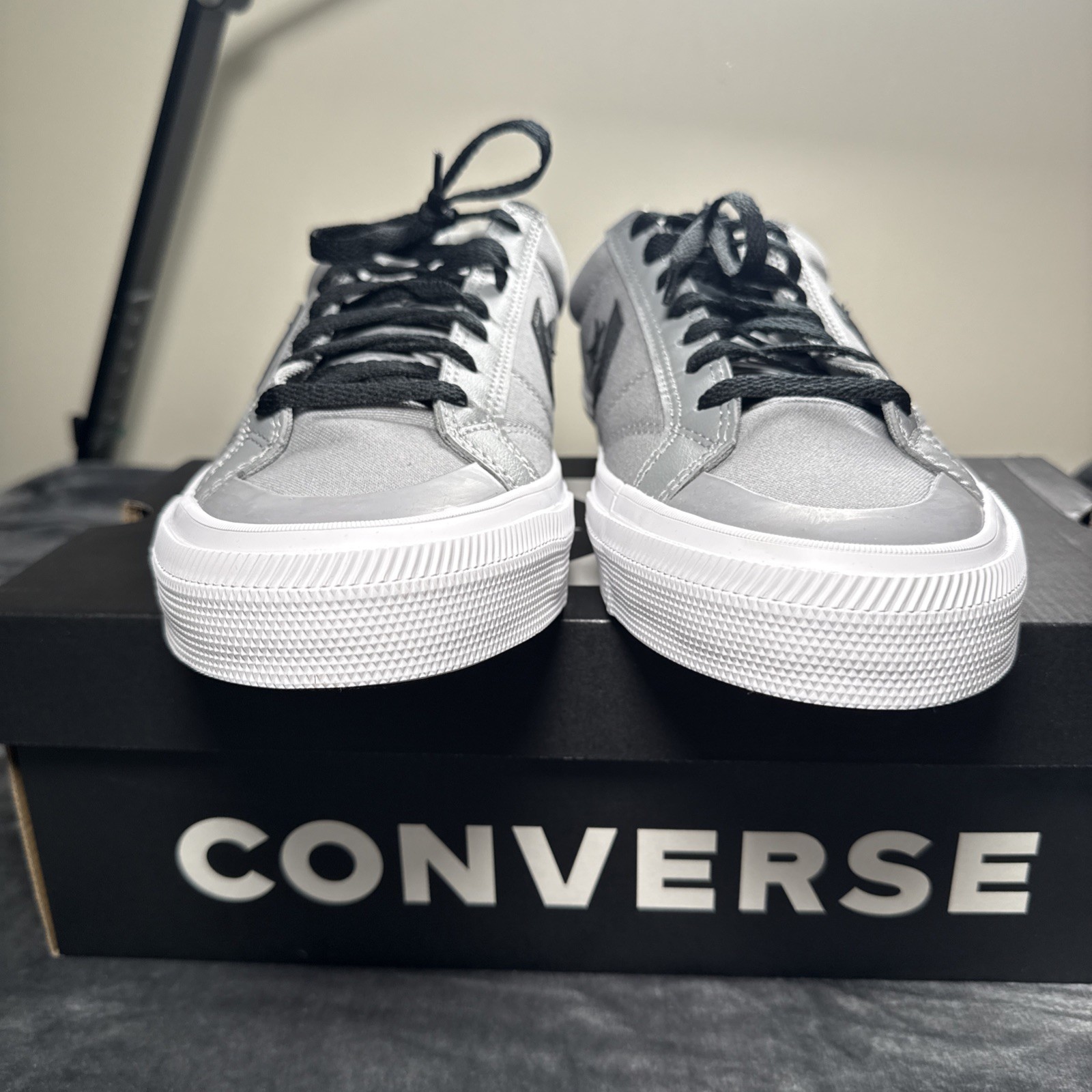 Men's Converse Shoes 10 Grey Black Sport Casual Ox Canvas Low Top Cushion thumbnail 6