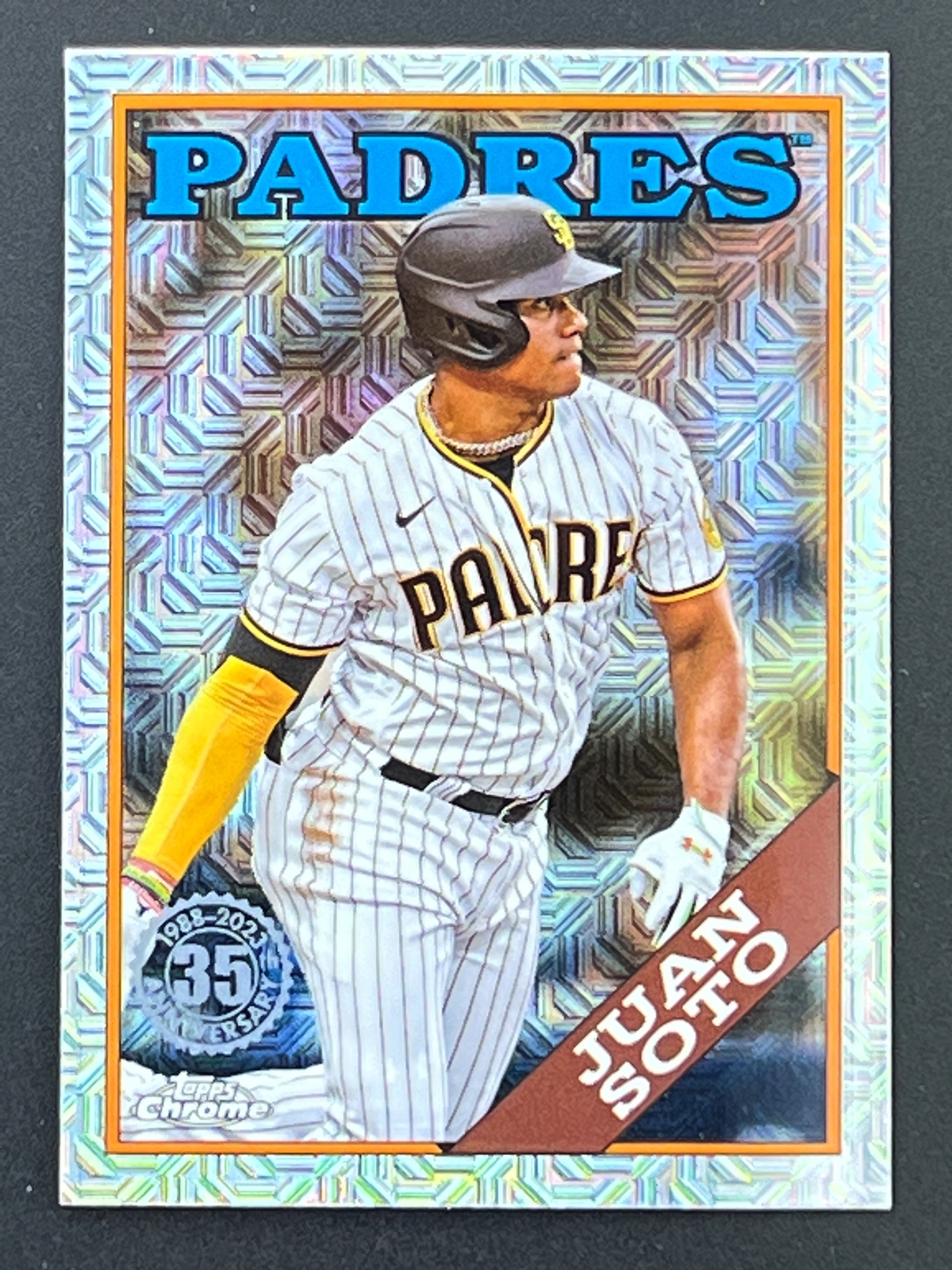 Picture 1 of 2