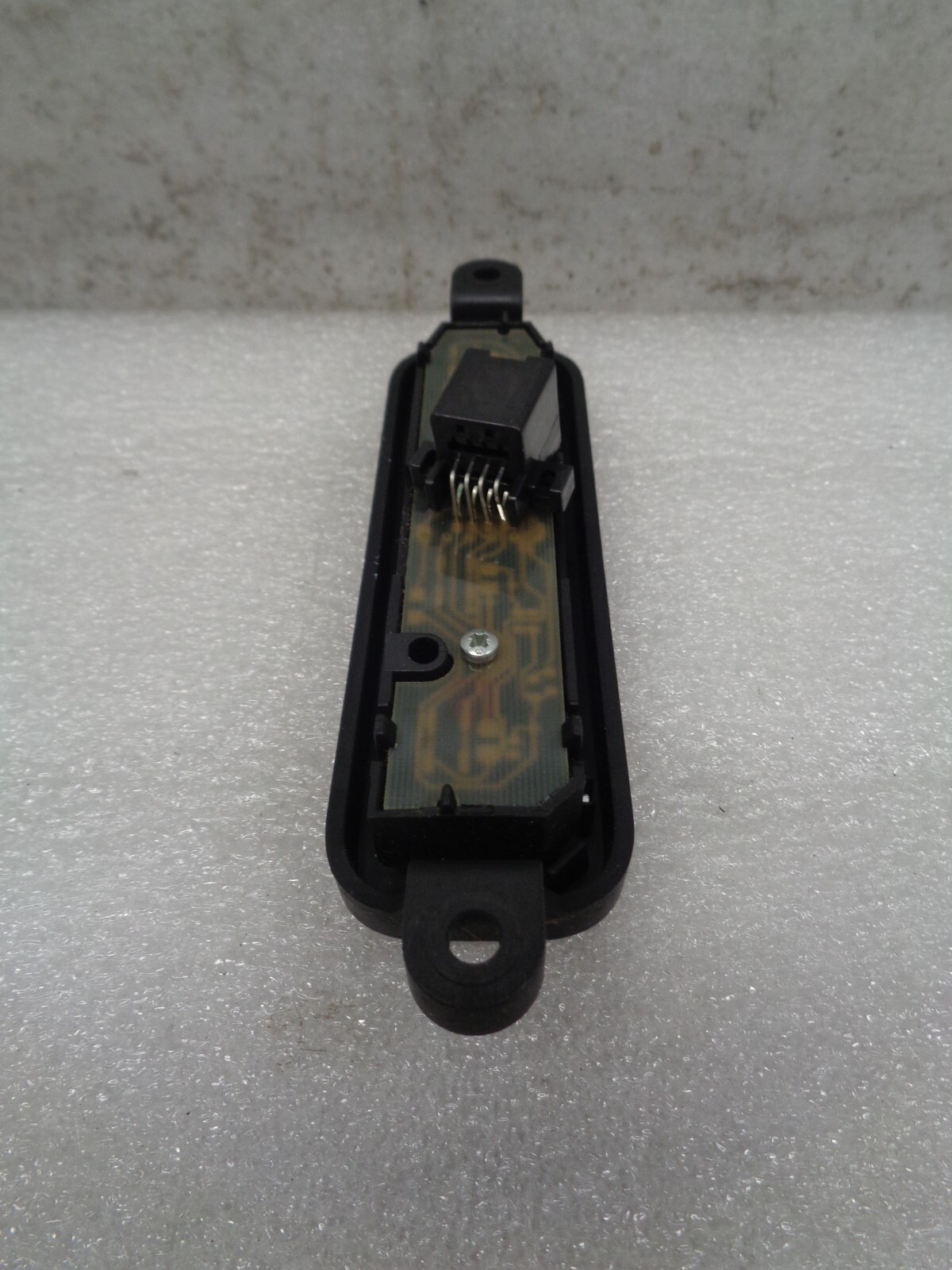 07 Maserati Quattroporte Rear Console Door Lock Blind Roll Switch OEM AK221070