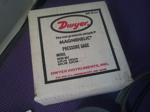 DWYER MAGNEHELIC A-27 DIFFERENTIAL PRESSURE GAUGE 2000 USA (AS NEW) - Picture 3 of 7