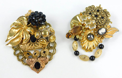 2 Vtg Lot ''UNIQUE BROOCHES'' Artisan Hand Made Chunky Gold Tone Rhinestone Cameo