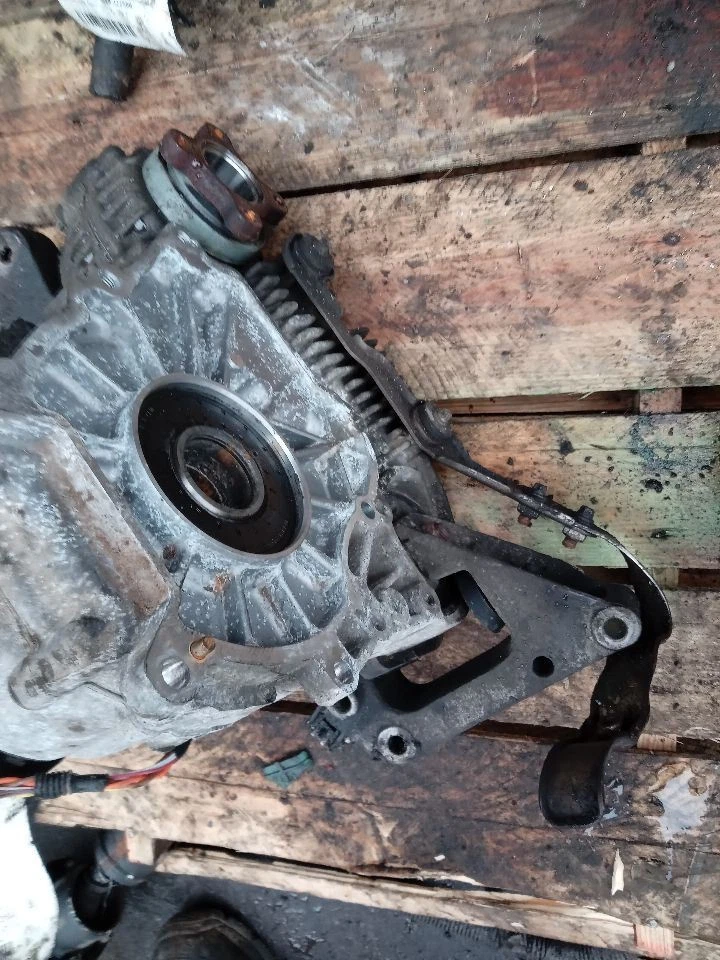 Transfer Case AWD Coupe Fits 07-13 BMW 328i 254890 - Image 3 of 4