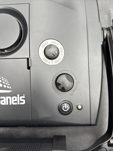 USED Litepanels Astra 3X Bi-Color LED Light Panel -55Watt w/Rechargeable Battery - Picture 8 of 14