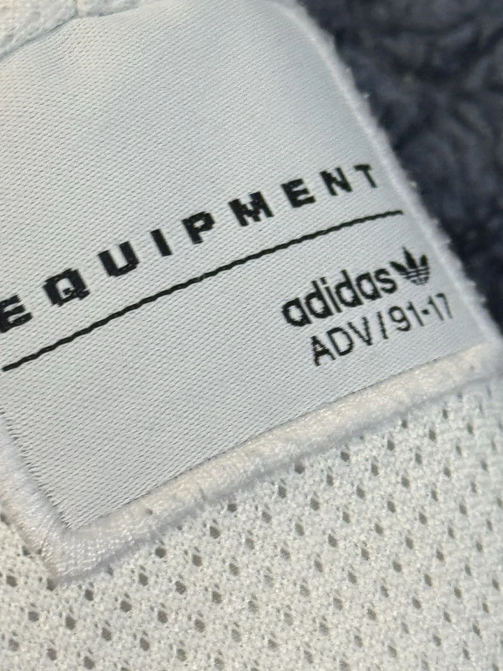 Adidas Originales Berlín Negrita Chaqueta de Pista Negra Blanca Grande 3 Rayas Para Hombre Talla Pequeña Foto 3 de 4