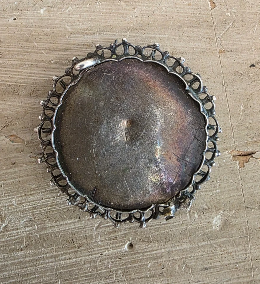 Spilla in Argento Ritratto su Smalto Miniatura Liberty - Immagine 3 di 3