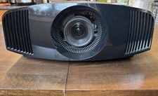 Used Sony VPL-VW285ES 4K HDR Home Cinema Projector - 1641 Hrs