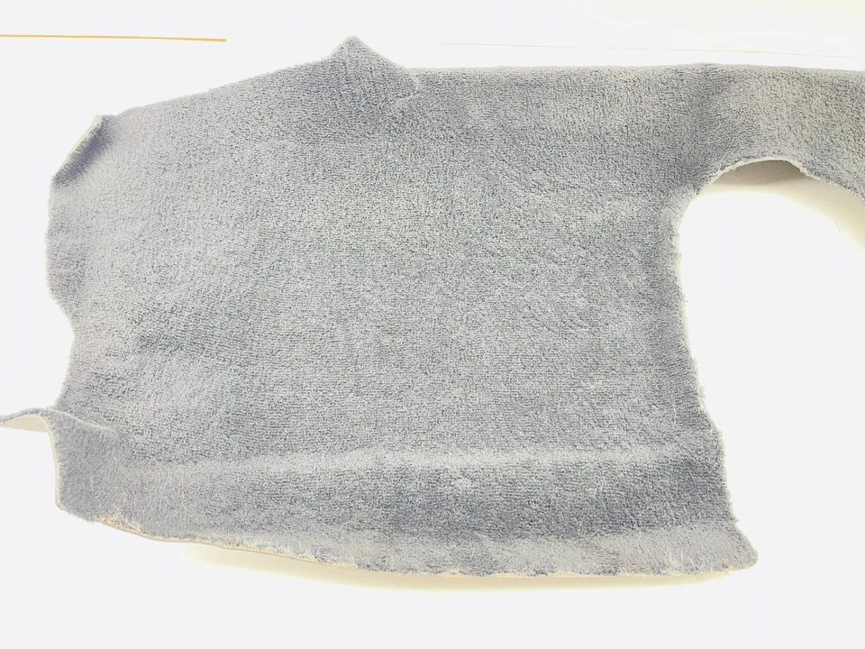 Chevrolet Corvette C4 1991-1996 piso trasero/pared alfombra panel usado OEM Foto 2 de 4