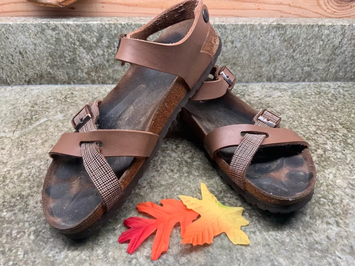 oprindelse Overgang Touhou Brown &amp; White 3 Strap Birkenstock Size 40 260 L9 M7 | eBay