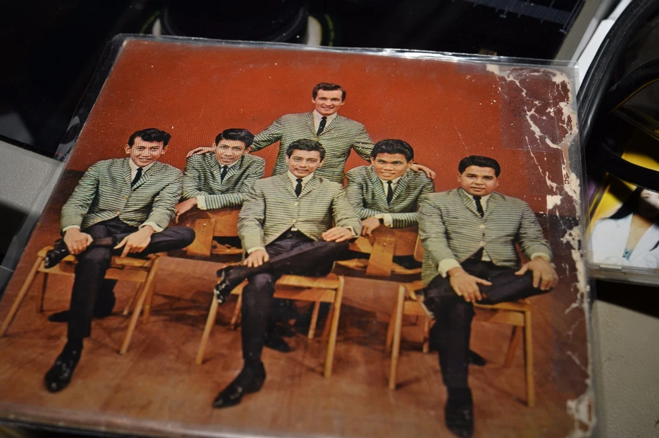 THE Fabulous echoes HONG KONG COLONY UK 1967  mono VINYL  7 ' ep  DIAMOND  - Image 2 of 4