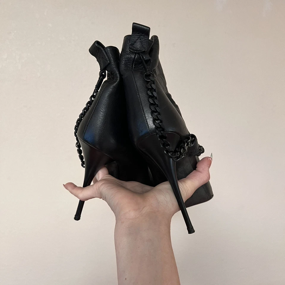 Bota Stiletto Bottega Veneta Cadena Cuero Negro con Cristales Euro 40 EE. UU. 10 Foto 4 de 4