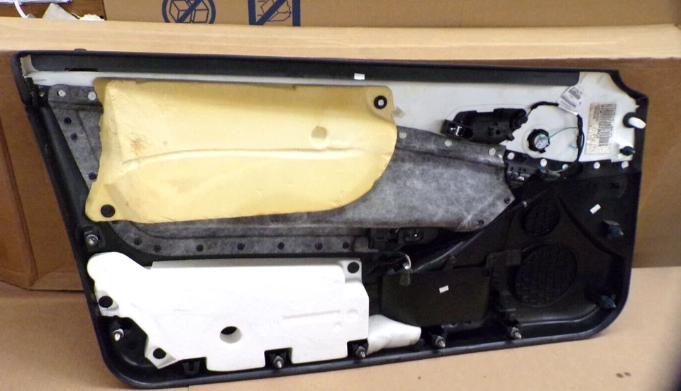 2007 pontiac g6 gt 门板(乘客)2006-2009 — 第 2/2 张图片