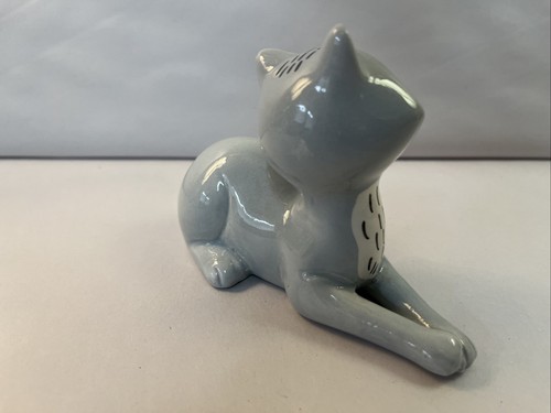 Ceramic Gray Fox Figurine, Home Decor - Picture 4 of 10