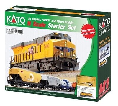 K106-0023 Kato Spur N Union Pacific GE ESS4AC Freight Starter Set