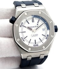 Audemars Piguet 15710ST Royal Oak Offshore Diver with White Dial