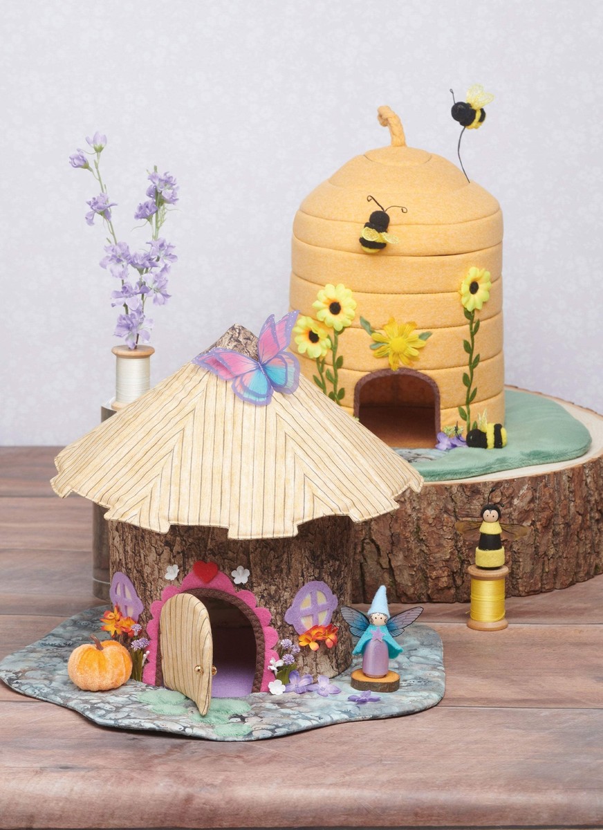 Simplicity Sewing Pattern S9839 FABRIC CRITTER HOUSES AND