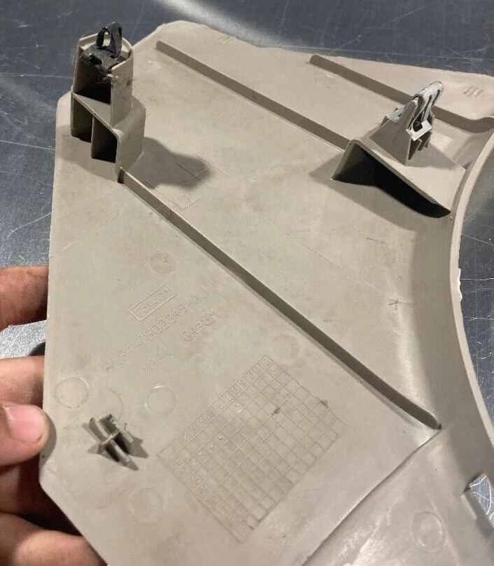 08-12 FORD ESCAPE PAINEL FRONTAL ESQUERDO P/N 8L84-7802349-AJW PEÇA USADA FABRICANTE DE EQUIPAMENTO ORIGINAL - Imagem 4 de 4