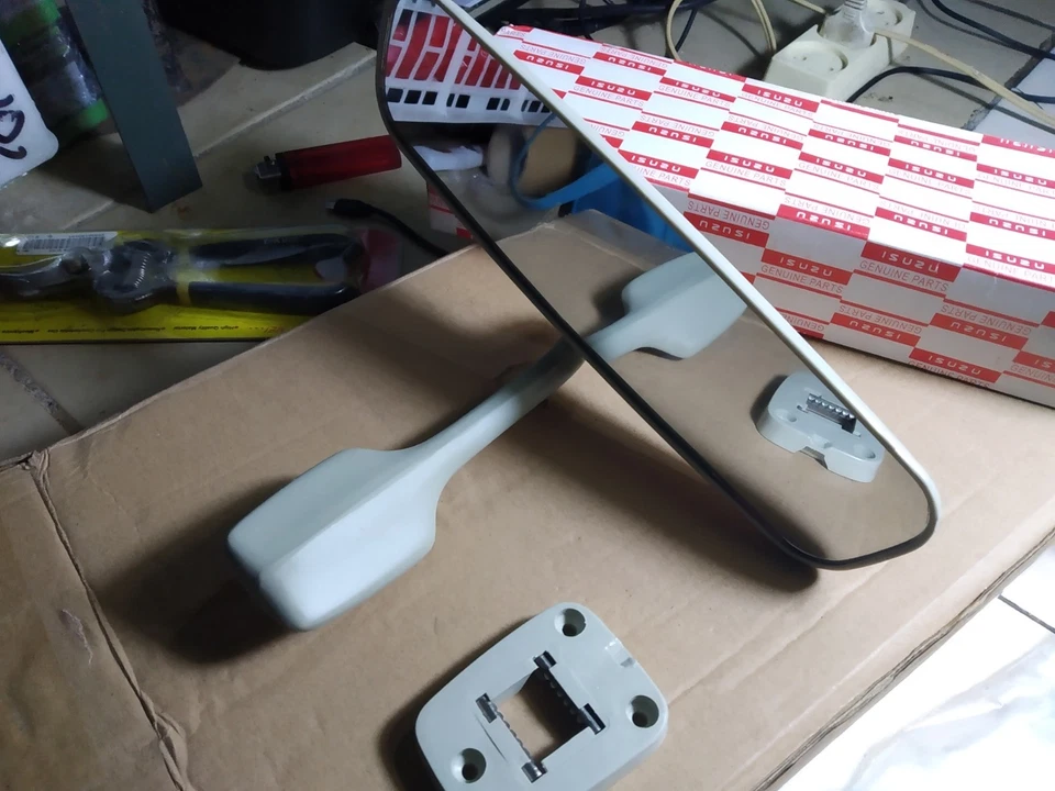 88-02 Isuzu TF TFR Vauxhall Brava Chevy LUV inside interior rear view mirror NOS - Изображение 2 из 4