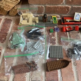 LEGO Harry Potter  4708 Hogwarts Express Pieces 4709 The Sorcerers Stone Pieces